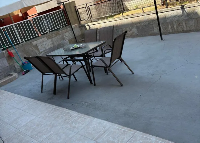 D&e * Paralía